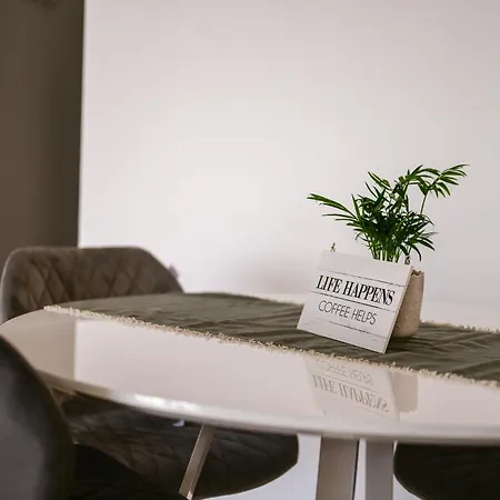 Apartment Zig-zag 23